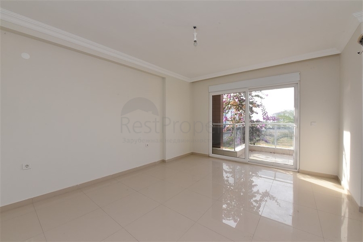 ضمن منطقة كاستل - شقق ودوبلكس - ضمن مجمع حديث / الانيا 