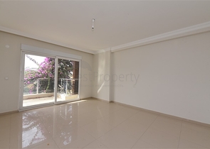 ضمن منطقة كاستل - شقق ودوبلكس - ضمن مجمع حديث / الانيا 