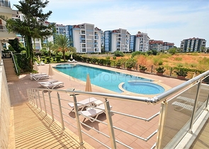 ضمن منطقة كاستل - شقق ودوبلكس - ضمن مجمع حديث / الانيا 