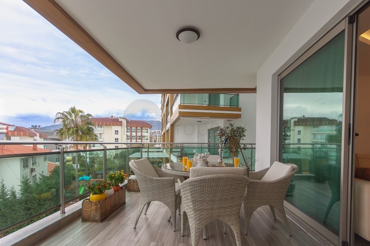 اطلالة بحرية ساحرة - مجمع فاخر ضمن اول صف على البحر - شقة 2 غرفة وصالة - في كارجي جاك / الانيا 