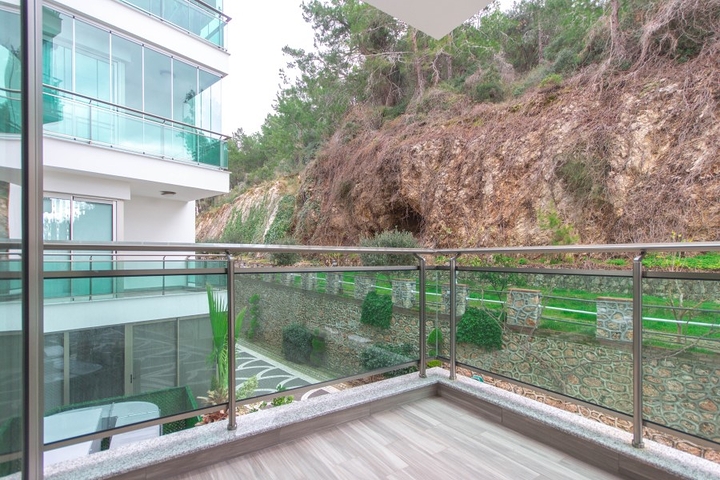 اطلالة بحرية ساحرة - مجمع فاخر ضمن اول صف على البحر - شقة 2 غرفة وصالة - في كارجي جاك / الانيا 