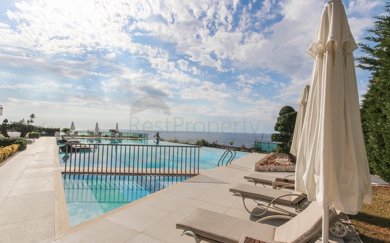 اطلالة بحرية ساحرة - مجمع فاخر ضمن اول صف على البحر - شقة 2 غرفة وصالة - في كارجي جاك / الانيا 