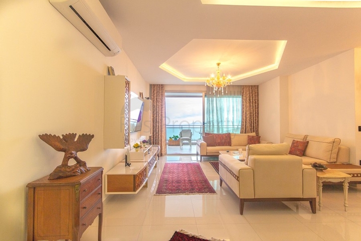 اطلالة بحرية ساحرة - مجمع فاخر ضمن اول صف على البحر - شقة 2 غرفة وصالة - في كارجي جاك / الانيا 