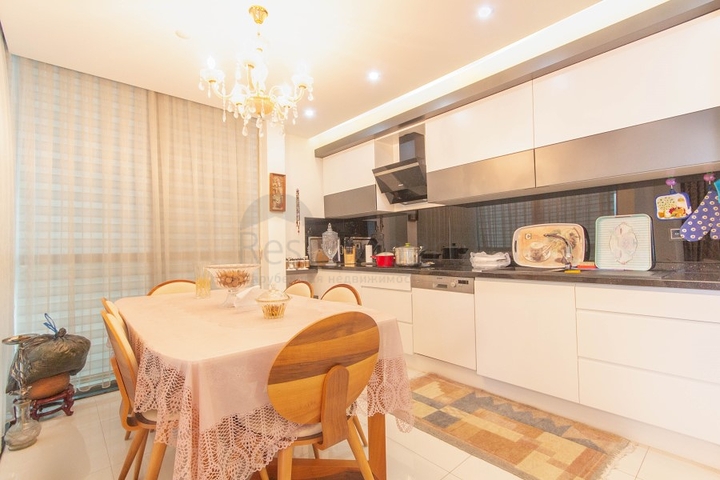 اطلالة بحرية ساحرة - مجمع فاخر ضمن اول صف على البحر - شقة 2 غرفة وصالة - في كارجي جاك / الانيا 