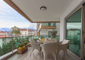 اطلالة بحرية ساحرة - مجمع فاخر ضمن اول صف على البحر - شقة 2 غرفة وصالة - في كارجي جاك / الانيا 