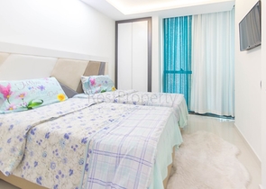 اطلالة بحرية ساحرة - مجمع فاخر ضمن اول صف على البحر - شقة 2 غرفة وصالة - في كارجي جاك / الانيا 