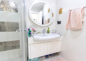 اطلالة بحرية ساحرة - مجمع فاخر ضمن اول صف على البحر - شقة 2 غرفة وصالة - في كارجي جاك / الانيا 