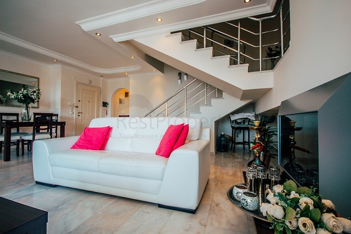 اطلالة بحر -دوبلكس 3 غرف وصالة - ساونا خاصة- في مهموتلار / الانيا 