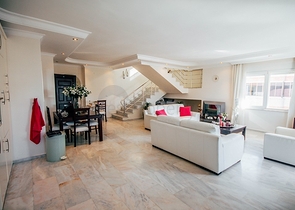 اطلالة بحر -دوبلكس 3 غرف وصالة - ساونا خاصة- في مهموتلار / الانيا 