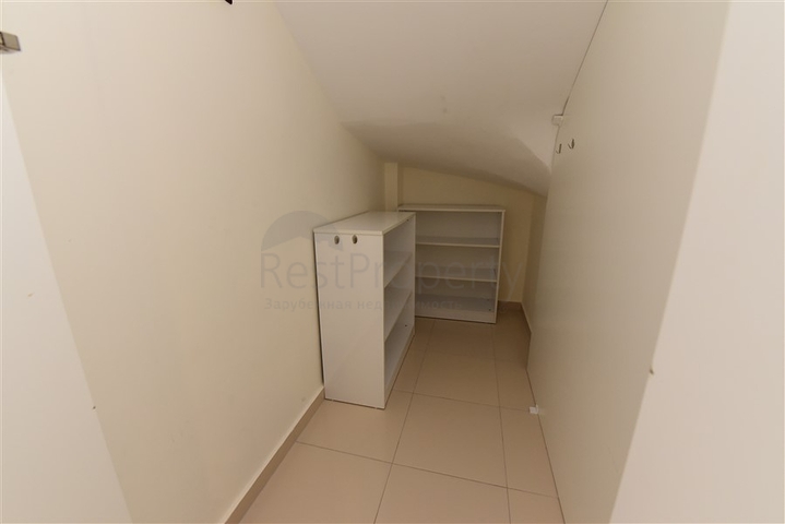 مع تراس واسع - شقة دوبلكس ارضية - ضمن مجمع فخم - في كاستل / الانيا 