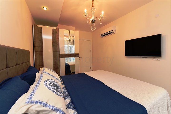 مع تراس واسع - شقة دوبلكس ارضية - ضمن مجمع فخم - في كاستل / الانيا 