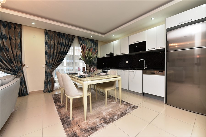 مع تراس واسع - شقة دوبلكس ارضية - ضمن مجمع فخم - في كاستل / الانيا 