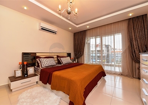 مع تراس واسع - شقة دوبلكس ارضية - ضمن مجمع فخم - في كاستل / الانيا 