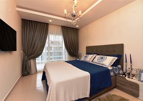 مع تراس واسع - شقة دوبلكس ارضية - ضمن مجمع فخم - في كاستل / الانيا 