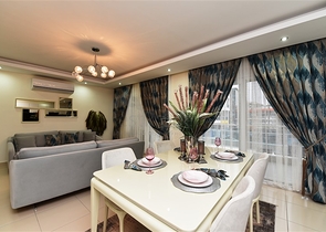 مع تراس واسع - شقة دوبلكس ارضية - ضمن مجمع فخم - في كاستل / الانيا 