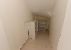 مع تراس واسع - شقة دوبلكس ارضية - ضمن مجمع فخم - في كاستل / الانيا 