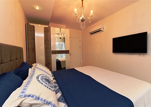 مع تراس واسع - شقة دوبلكس ارضية - ضمن مجمع فخم - في كاستل / الانيا 