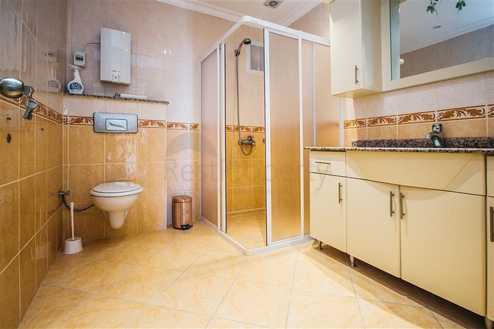 اطلالة بحر - طابق مرتفع - شقة غرفتين وصالة - في مهموتلار / الانيا 