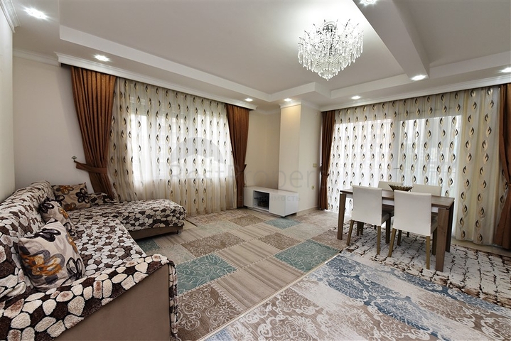 دوبلكس ضمن مجمع على البحر مباشرة - في كاستل / الانيا 