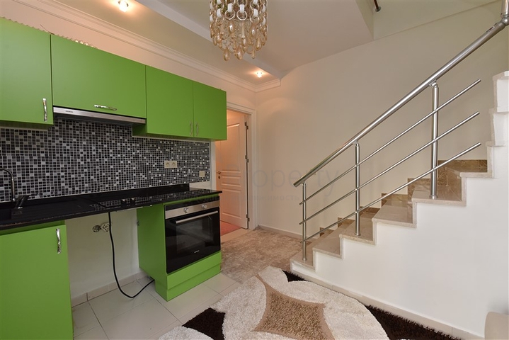 دوبلكس ضمن مجمع على البحر مباشرة - في كاستل / الانيا 