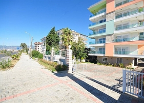 دوبلكس ضمن مجمع على البحر مباشرة - في كاستل / الانيا 