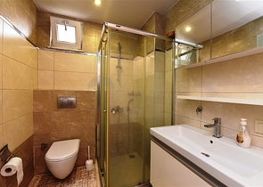 دوبلكس ضمن مجمع على البحر مباشرة - في كاستل / الانيا 