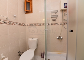 بسعر اقتصادي - شقة غرفة وصالة مع الاثاث - في مركز الانيا 