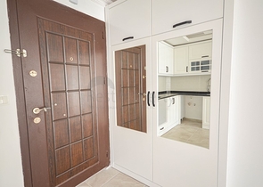 قريبة من البحر والاسواق - شقة غرفتين وصالة - في منطقة مهموتلار / الانيا 