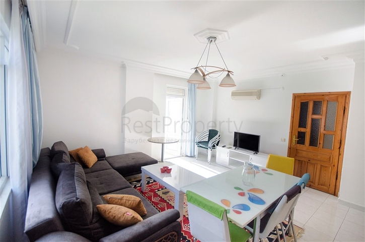 في مركز مدينة الانيا -شقة غرفة وصالة - مفروشة - مناسبة للاستثمار او السكن الدائم 