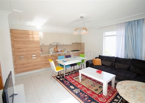 في مركز مدينة الانيا -شقة غرفة وصالة - مفروشة - مناسبة للاستثمار او السكن الدائم 