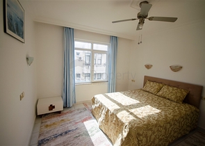 في مركز مدينة الانيا -شقة غرفة وصالة - مفروشة - مناسبة للاستثمار او السكن الدائم 