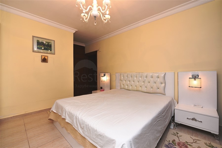 مع حديقة وتراس واسع - شقة 2 غرفة وصالة - ضمن مجمع على النهر مباشرة - في توسمور / الانيا 