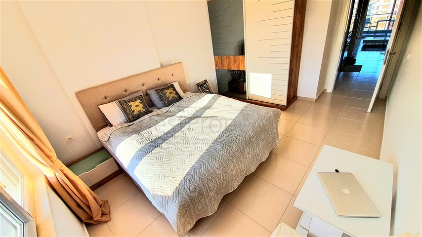 شقة غرفتين وصالة مؤثثة - ضمن مجمع يضم كافة الخدمات - في افسلار / الانيا 