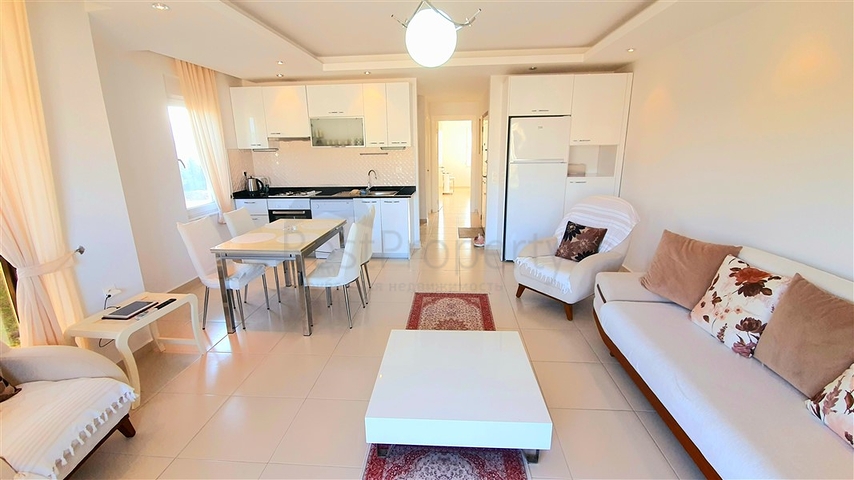 شقة غرفتين وصالة مؤثثة - ضمن مجمع يضم كافة الخدمات - في افسلار / الانيا 