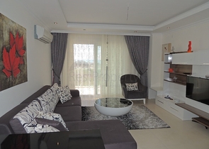 شقة غرفة وصالة -مجمع فاخر - في افسلار / الانيا 