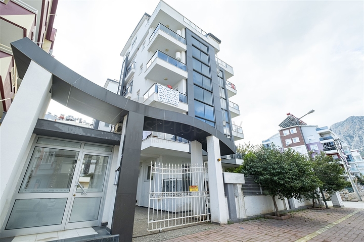 شقة 2 + 1 في هورما كونيالتي أنطاليا