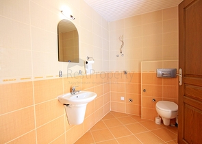 اطلالة بحر - شقة غرفتين وصالة - مفروشة - ضمن منطقة حيوية - في مهموتلار / الانيا 