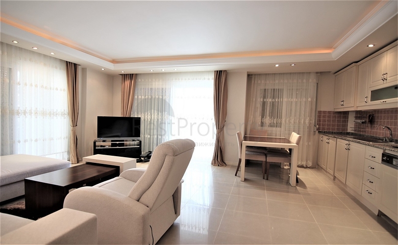 على مسافة 100 م من البحر - شقة غرفتين وصالة -ضمن مجمع سكني -في مهموتلار / الانيا 