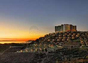 ضمن مجمع 5 نجوم - شقة غرفة وصالة - اطلالة مفتوحة - في كارجي جاك / الانيا 