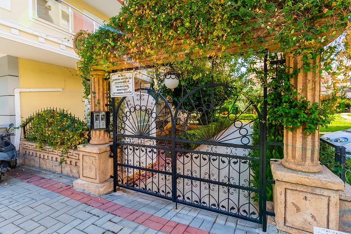 اطلالة بحرية ساحرة - تراس واسع - دوبلكس 4 غرفة وصالة -في مهموتلار / الانيا 