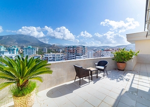 اطلالة بحرية ساحرة - تراس واسع - دوبلكس 4 غرفة وصالة -في مهموتلار / الانيا 