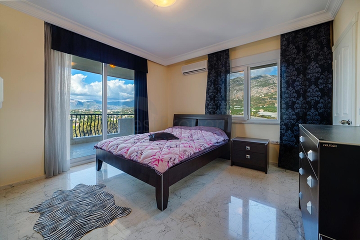 اطلالة على جبال طوروس الخضراء - شقة 3 غرف وصالة - في مهوتلار / الانيا 