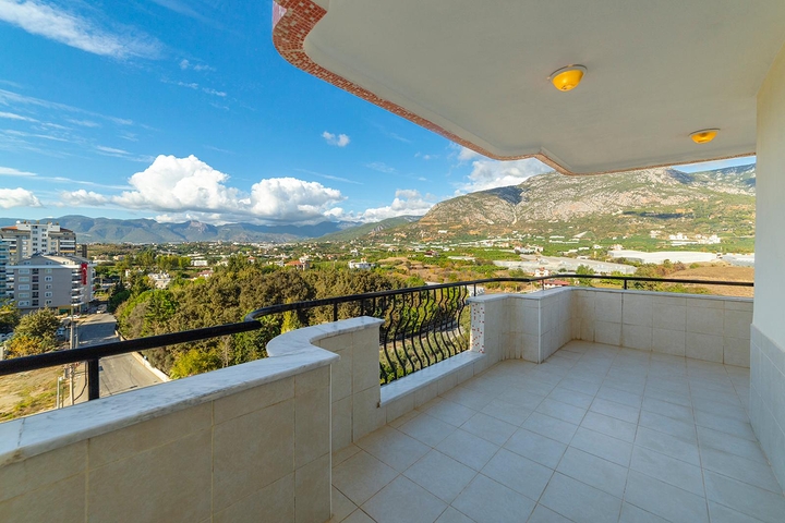 اطلالة على جبال طوروس الخضراء - شقة 3 غرف وصالة - في مهوتلار / الانيا 