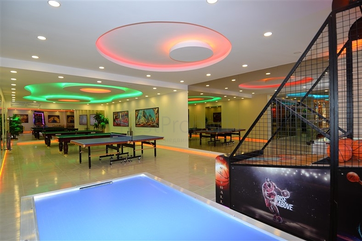 مجمع بخدمات 5 نجوم - شقة غرفتين وصالة - في مهموتلار / الانيا 