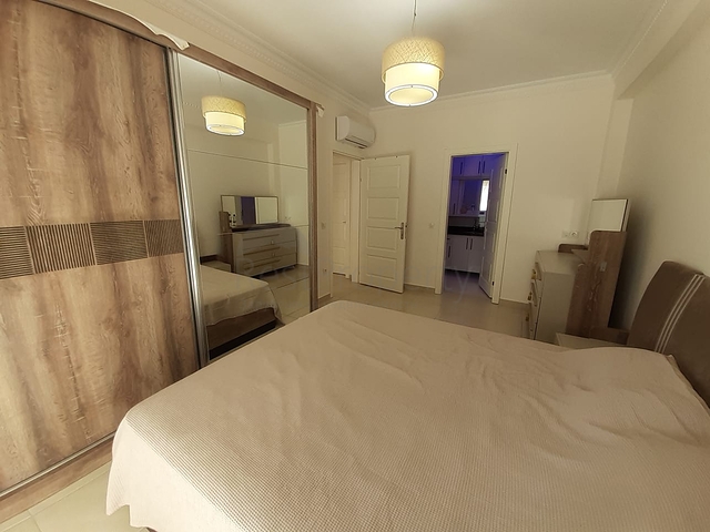 مجمع بخدمات 5 نجوم - شقة غرفتين وصالة - في مهموتلار / الانيا 