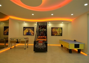 مجمع بخدمات 5 نجوم - شقة غرفتين وصالة - في مهموتلار / الانيا 