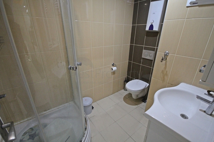 قريبة من البحر والاسواق- شقة غرفة وصالة - مفروشة - في مهموتلار / الانيا 