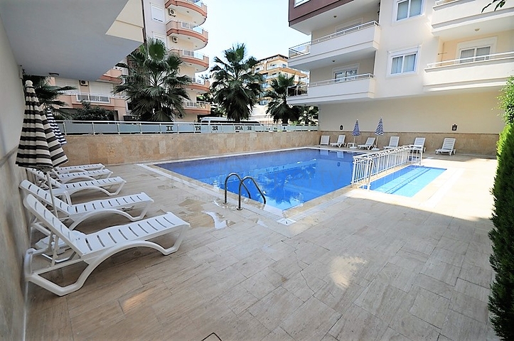 قريبة من البحر والاسواق- شقة غرفة وصالة - مفروشة - في مهموتلار / الانيا 