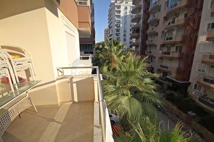 قريبة من البحر والاسواق- شقة غرفة وصالة - مفروشة - في مهموتلار / الانيا 