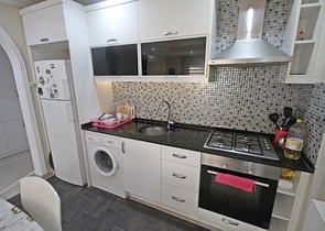 قريبة من البحر والاسواق- شقة غرفة وصالة - مفروشة - في مهموتلار / الانيا 